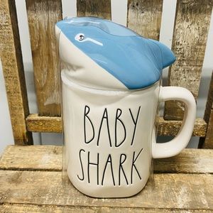 Rae Dunn BABY SHARK mug with topper